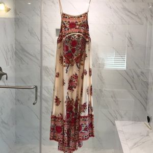 Spell and Gypsy Collective Hotel Paradiso Maxi